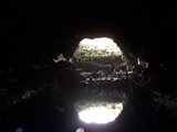 Jaskinia Jameos del Aqua – system jaskiń pochodzenia wulkanicznego. Część jaskiń została zagospodarowana według projektu Cesara Manrique.