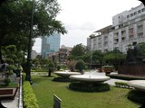 Ho Chi Minh - to największa i najbardziej kosmopolityczna metropolia w kraju. Do roku 1976 miasto nosiło nazwę Sajgon, było stolicą Wietnamu Południowego i centrum administracyjnym francuskiego kolonializmu w Indochinach.
